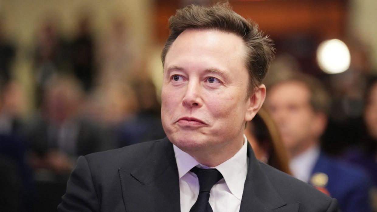 Musk exits DOGE program, mistakenly linked to Dogecoin cryptocurrency.